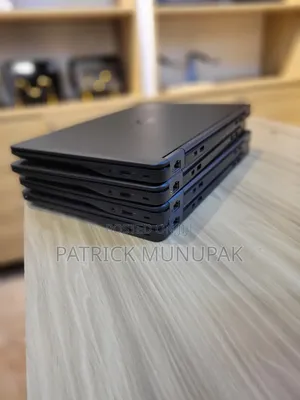Laptop Dell Latitude 7450 8GB Intel Core i5 SSD 256GB