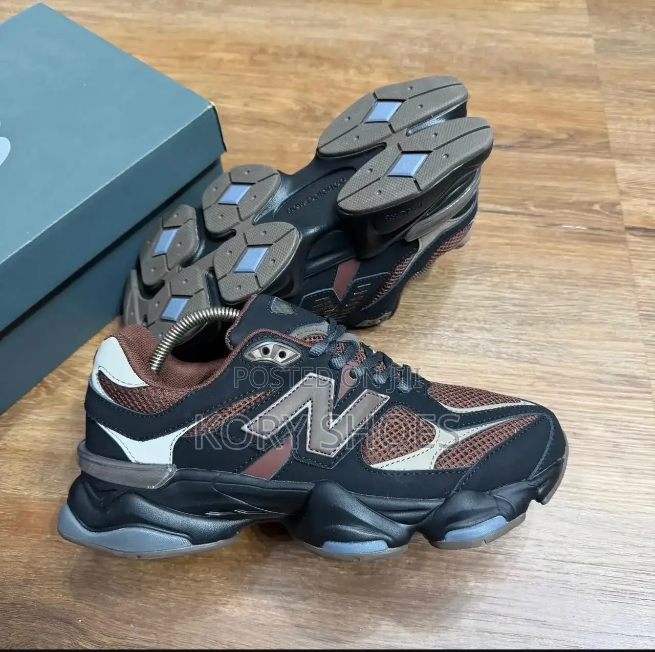 Newbalance Brown