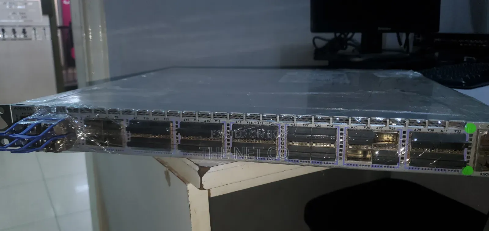 Arista DCS-7060CX-32S