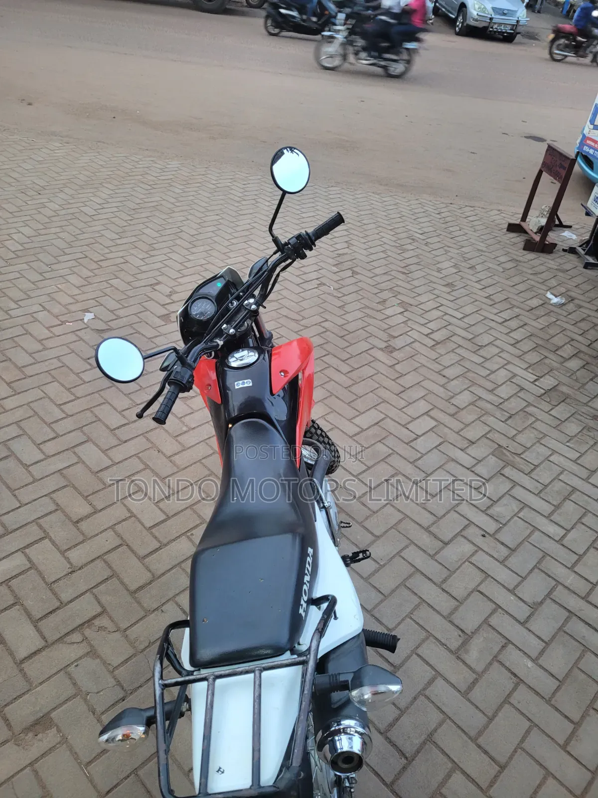 Honda XL 125 2010 Red