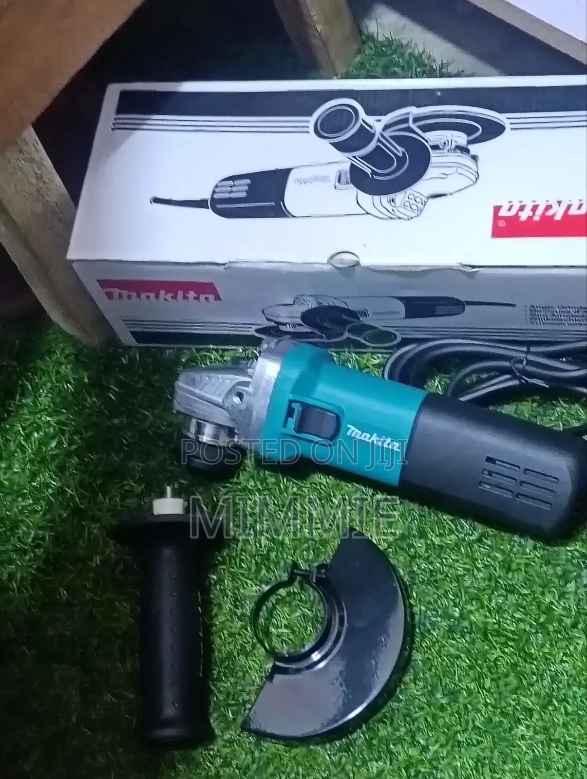 Makita Angle Grinder 4"