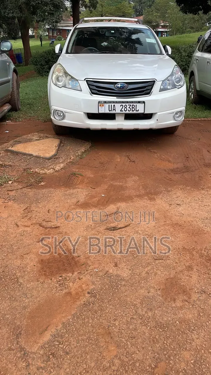 Subaru Outback 2016 White