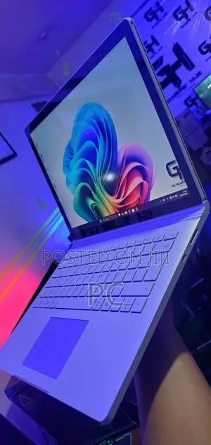 Laptop Microsoft Surface Book 3 32GB Intel Core i7 SSD 512GB