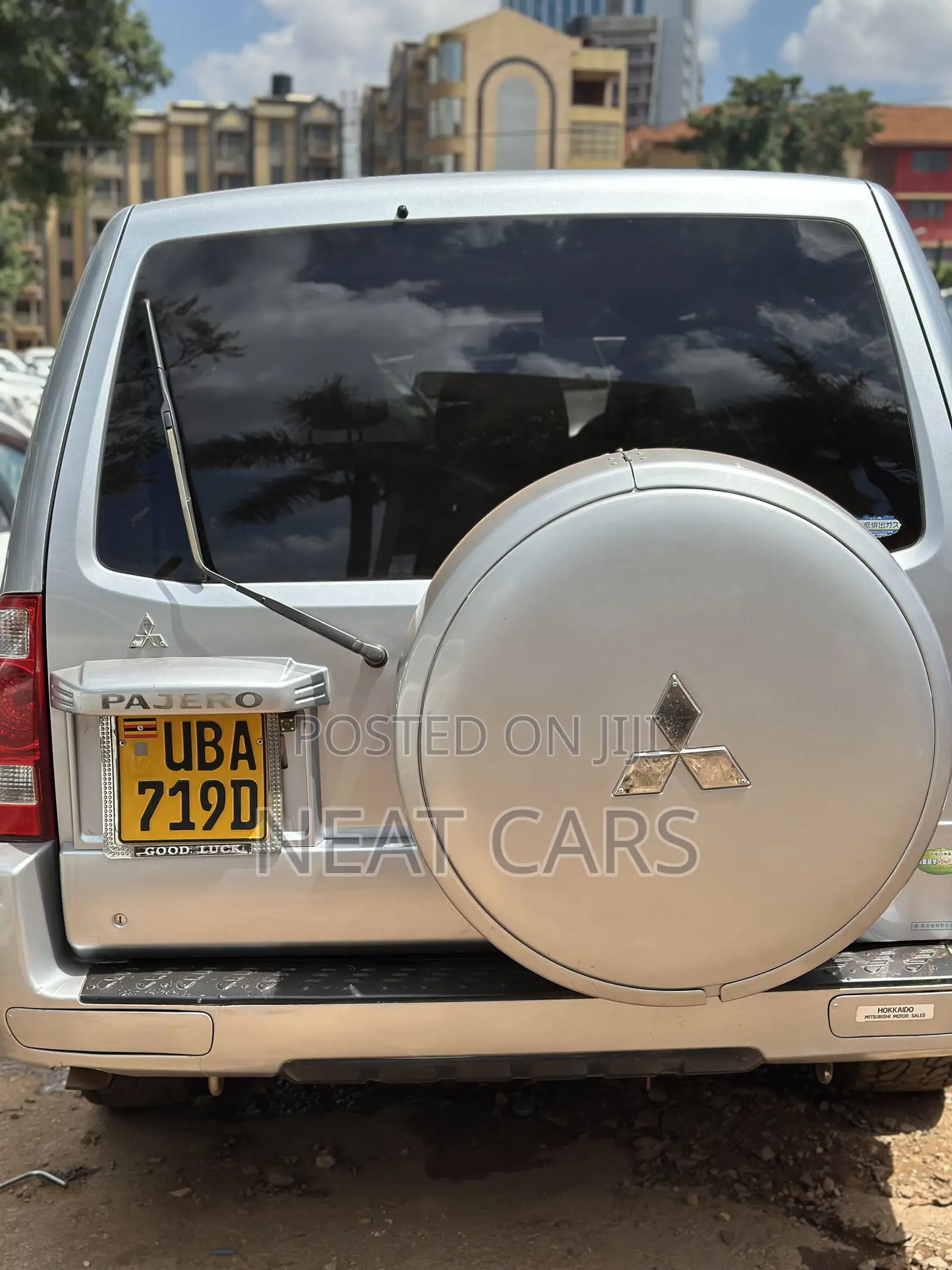 Mitsubishi Pajero 2005 Silver