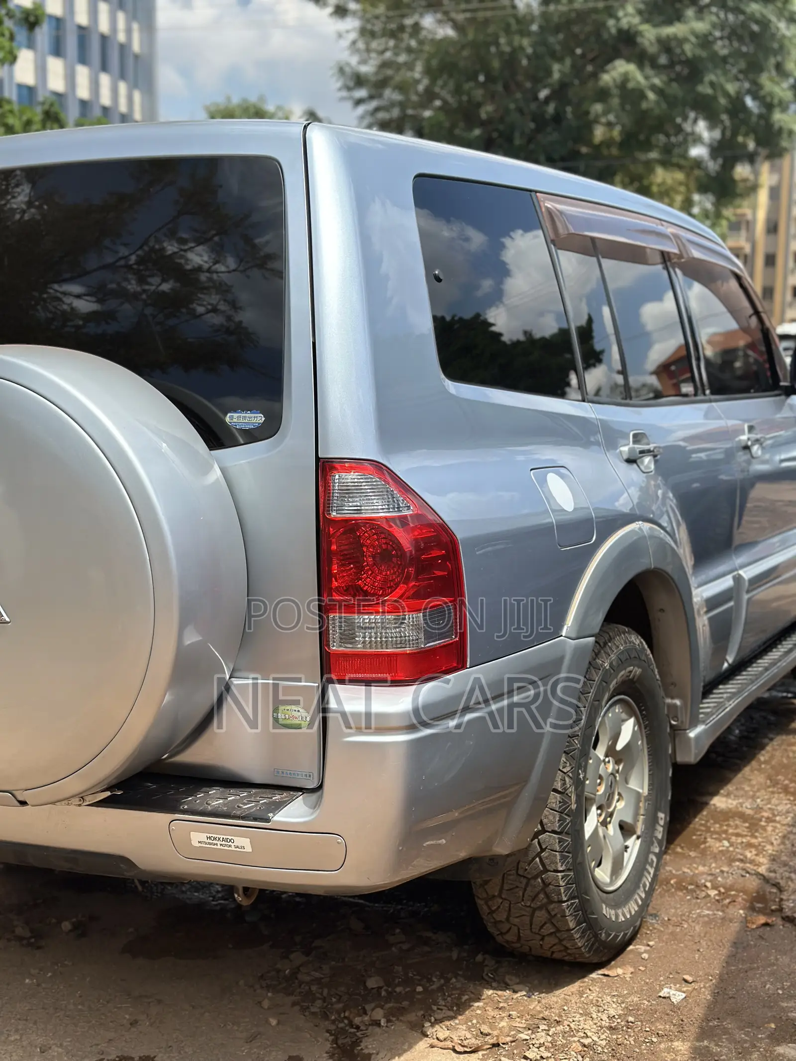 Mitsubishi Pajero 2005 Silver