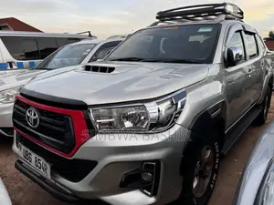 Toyota Hilux 2008 Silver