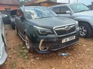Subaru Forester 2.0XT Premium AWD 2017 Black