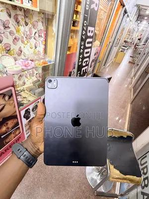 Apple iPad Pro 11 (2025) 256 GB Gray
