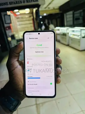 Samsung Galaxy A06 128 GB Gray