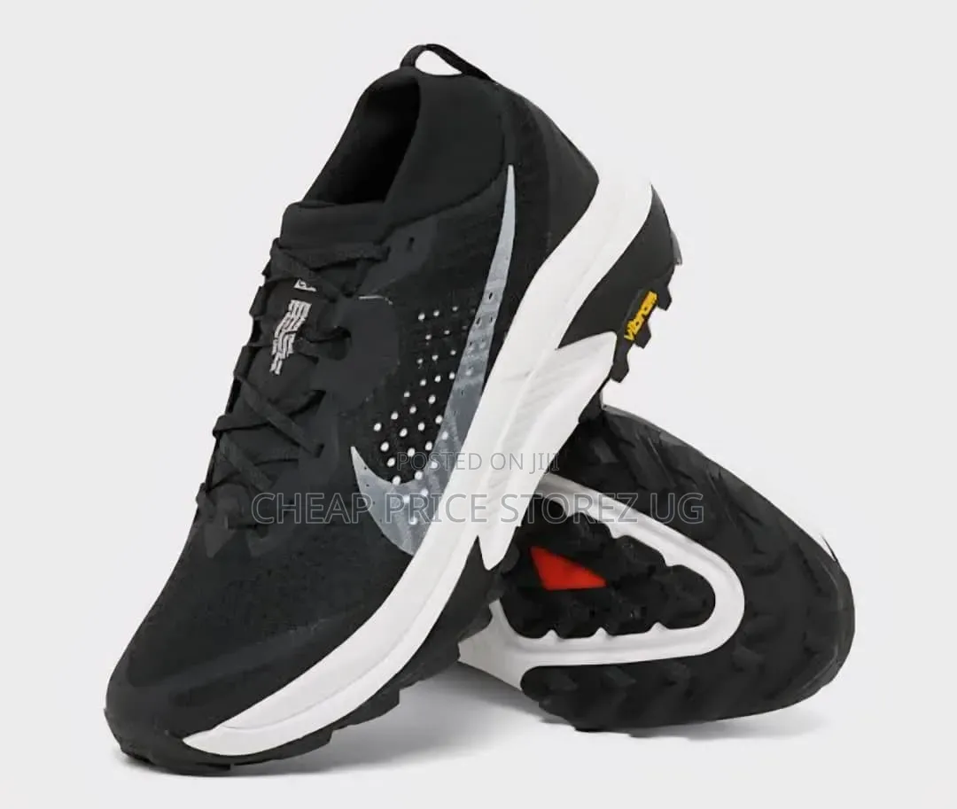 V Nike M Men's Sneakers