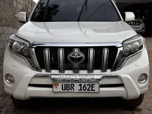 Toyota Land Cruiser Prado 2016 White