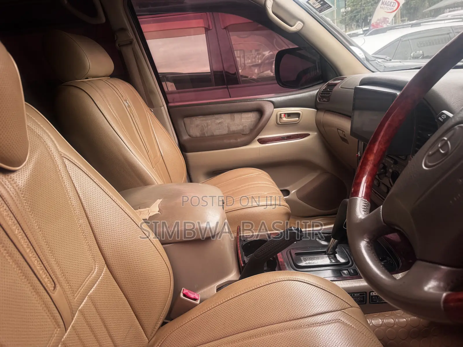 Toyota Land Cruiser Cygnus 4.7 2005 Maroon