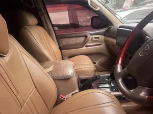 Toyota Land Cruiser Cygnus 4.7 2005 Maroon