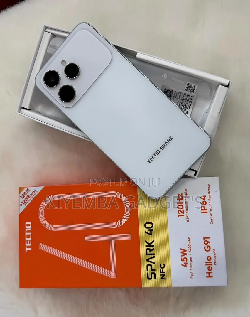 New Tecno Spark 40 256 GB White