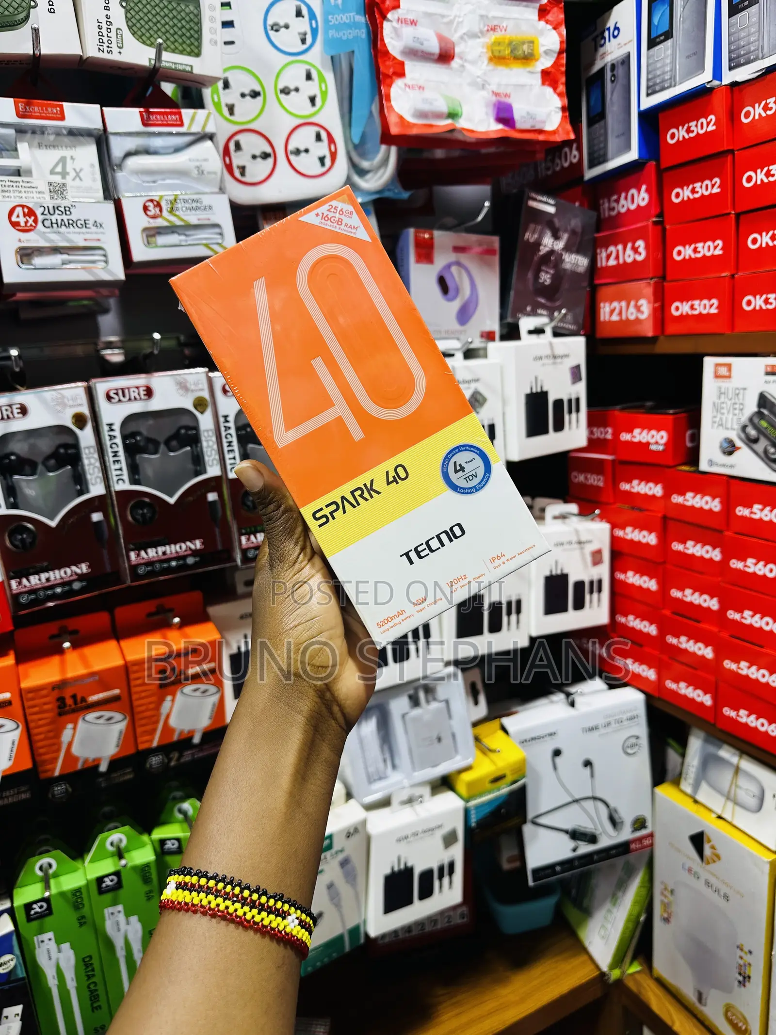 New Tecno Spark 40 256 GB Gray