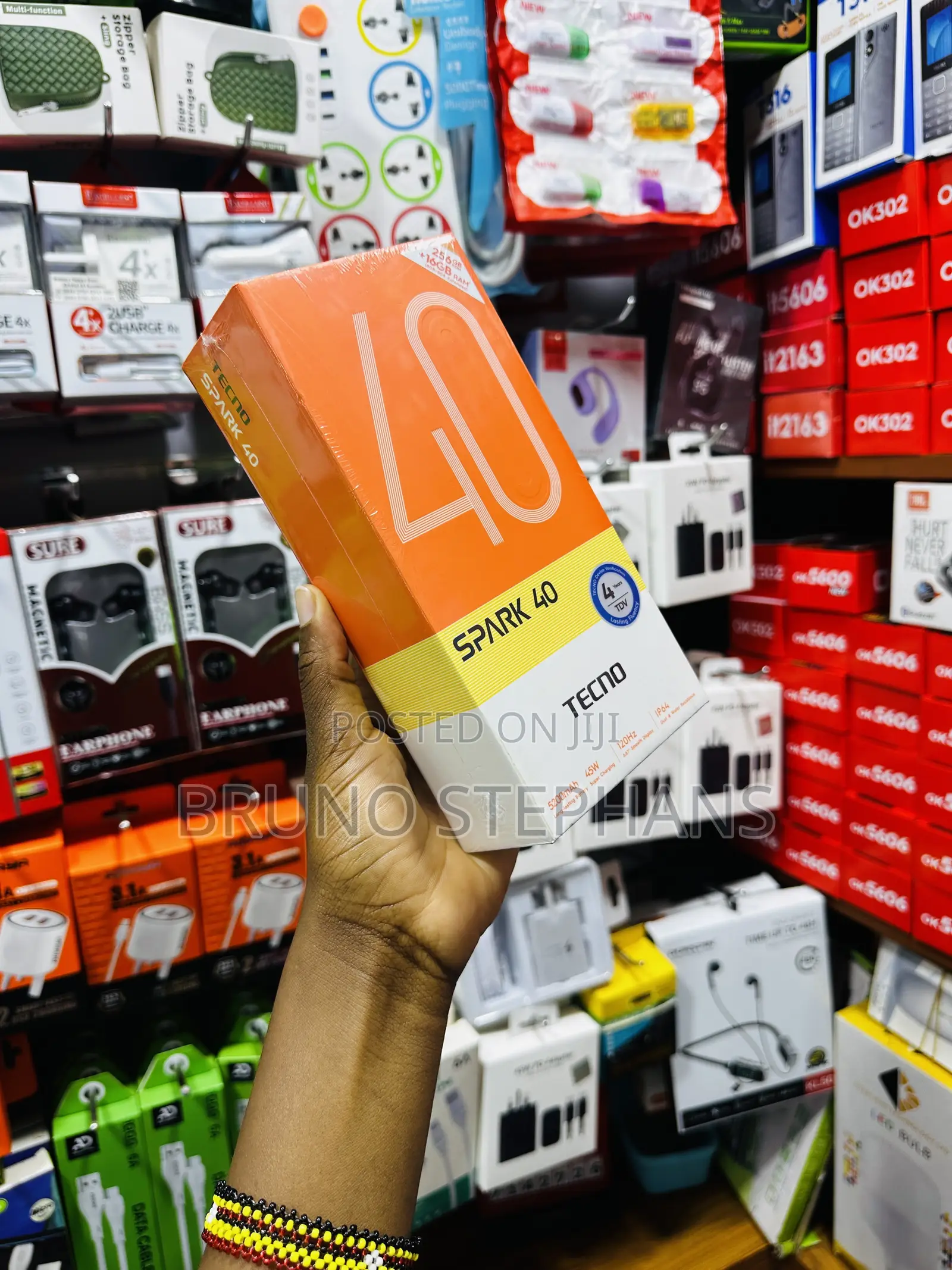 New Tecno Spark 40 256 GB Gray