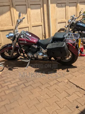 Yamaha 2012 Red