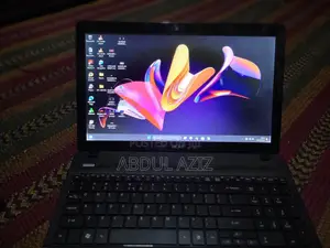 Laptop Acer Aspire E1-571 4GB Intel Core i3 HDD 500GB