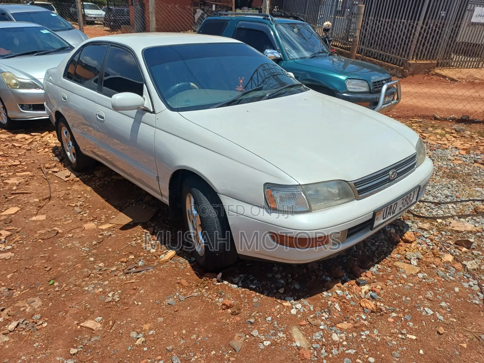 Toyota Corona 1997 White