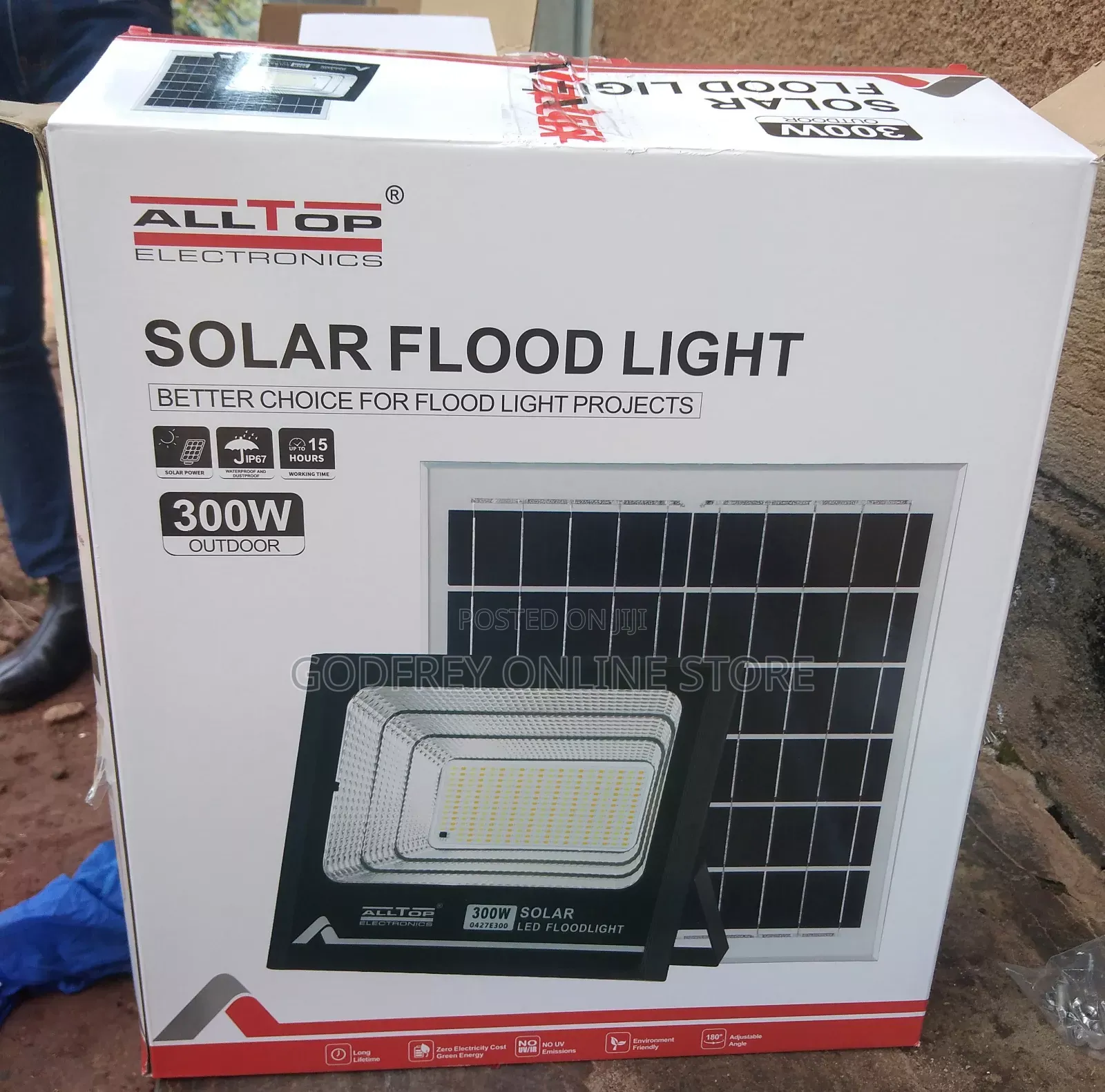 300w Solar Floodlight With Rethium Battery and Remote