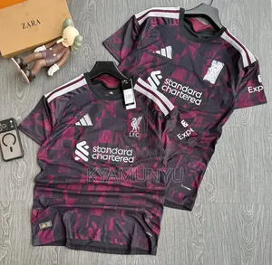 Liverpool 2026/2027 Home Kit.