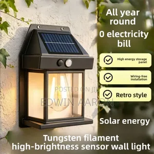 Single Bulb Solar Sensor Wall Lamp