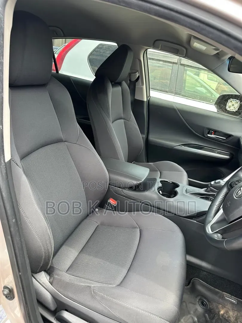 Toyota Harrier 2020 Silver