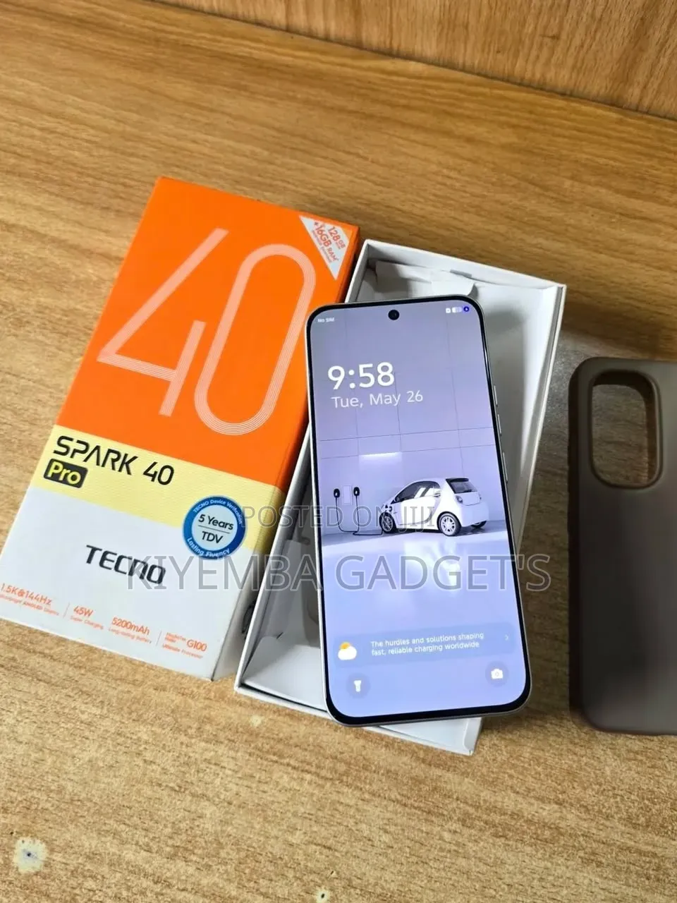 New Tecno Spark 40 Pro 256 GB Silver