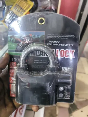 110dB Heavy-Duty Alarm Padlock With a Built-in Motion and Shock Sensor