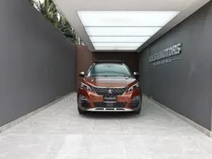 Peugeot 3008 2017 Orange
