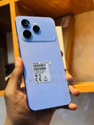 Tecno Spark 40 128 GB Blue