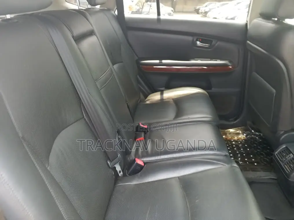 Toyota Harrier 2.4 2012 Black