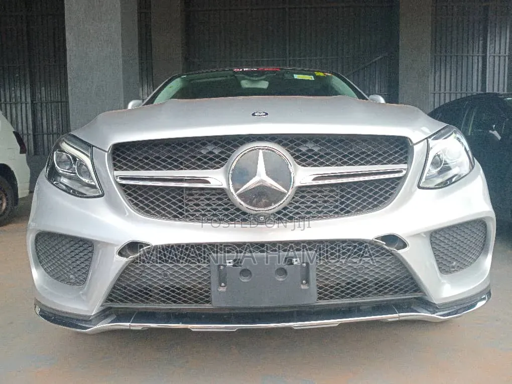 Mercedes-Benz GLE-Class 2016 Silver