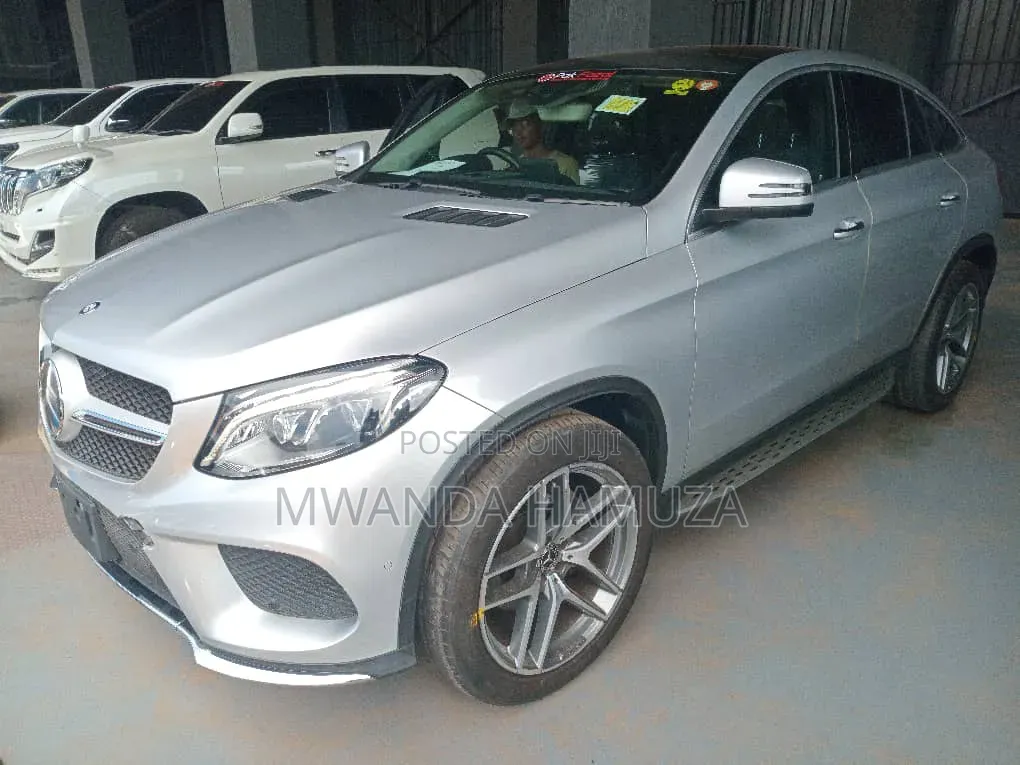 Mercedes-Benz GLE-Class 2016 Silver