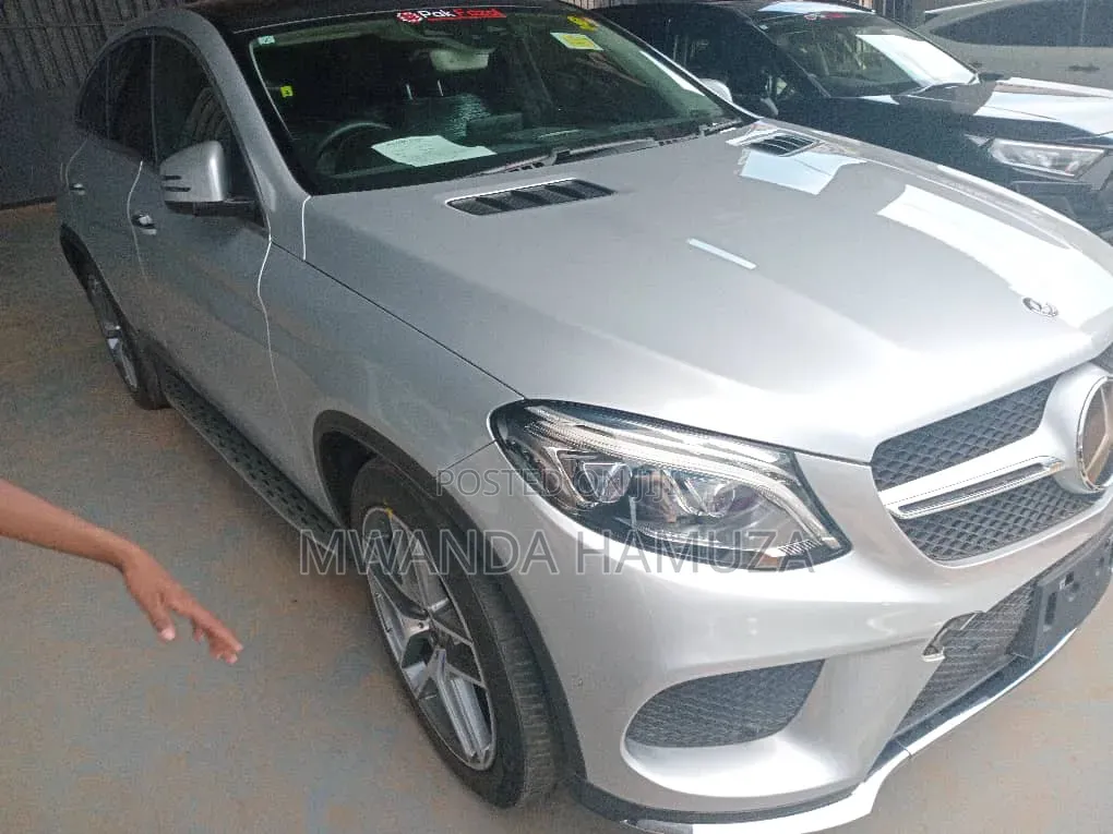 Mercedes-Benz GLE-Class 2016 Silver