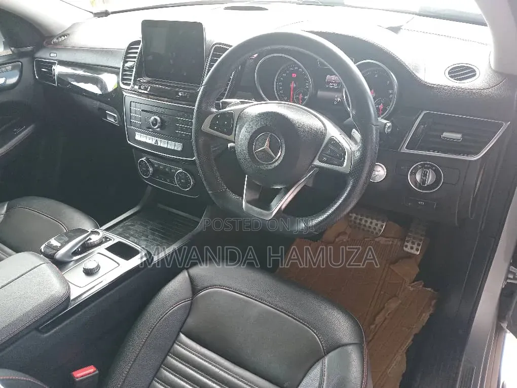 Mercedes-Benz GLE-Class 2016 Silver