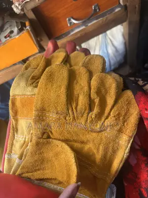 Hand Gloves