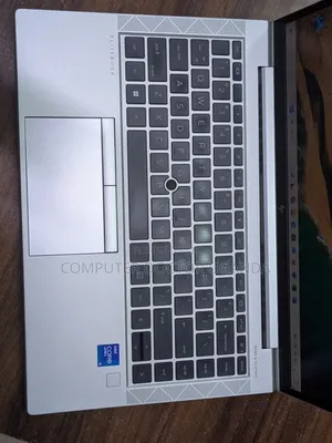 Laptop HP EliteBook 840 G8 8GB Intel Core i5 SSD 256GB
