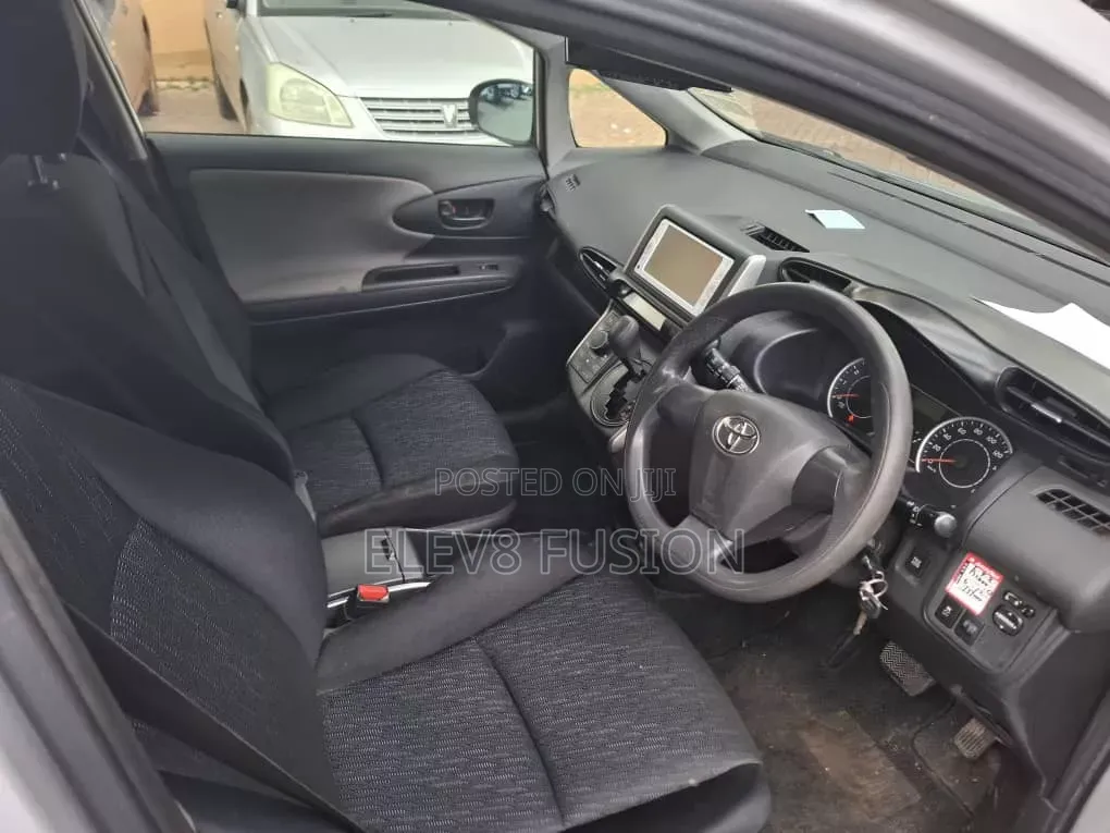 Toyota Wish 2008 White