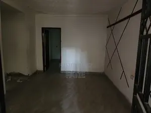 2bdrm House in Janet Apartments, Central Division for rent