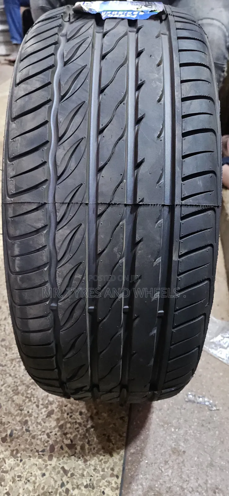 225/50r18 Farroad Tyres FRD26