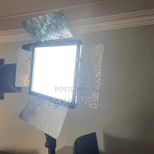 Yungnuo YN600L Digital Video Light