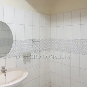3bdrm Apartment in Makindye for rent