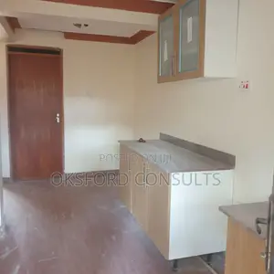 3bdrm Apartment in Makindye for rent