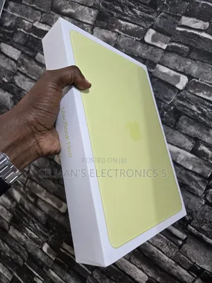 New Laptop Apple MacBook Neo 2026 8GB SSD 512GB