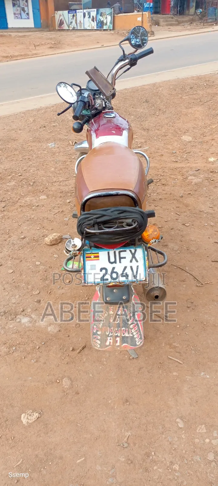 Bajaj Boxer 100 2024 Red