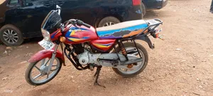 Bajaj CT 125X 2024 Red