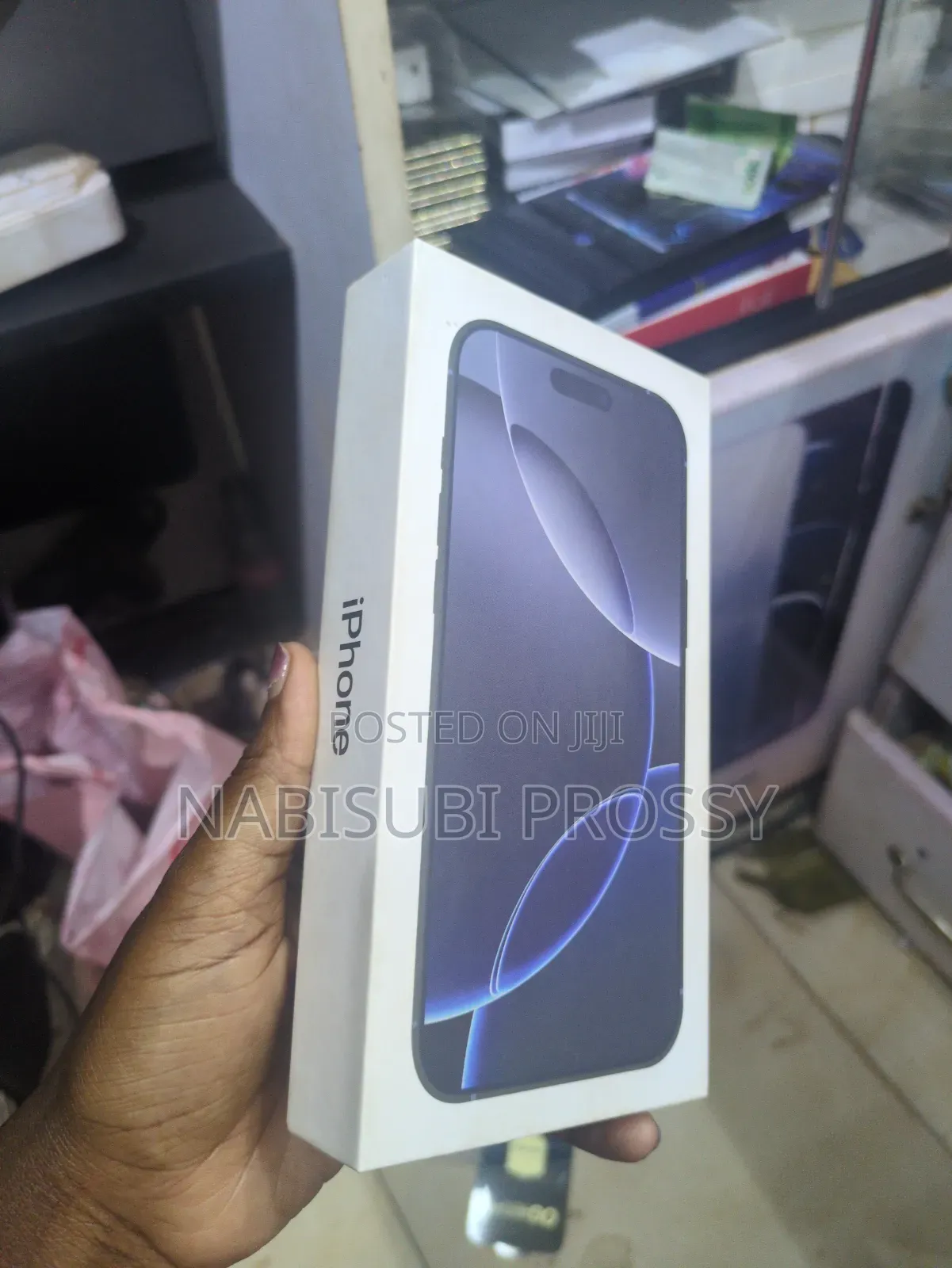 New Apple iPhone 16 Pro 128 GB Black