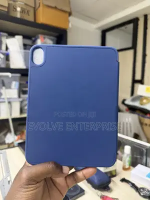 Apple iPad Mini 6/7 Silicone Flip Cover