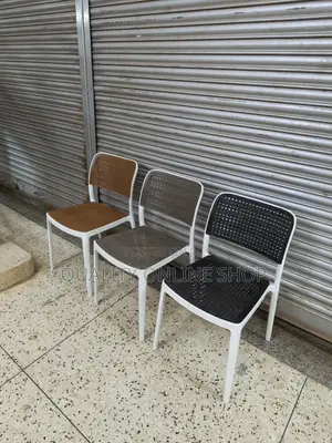 Solid Backrest Plastic Chairs Plastic Chairs